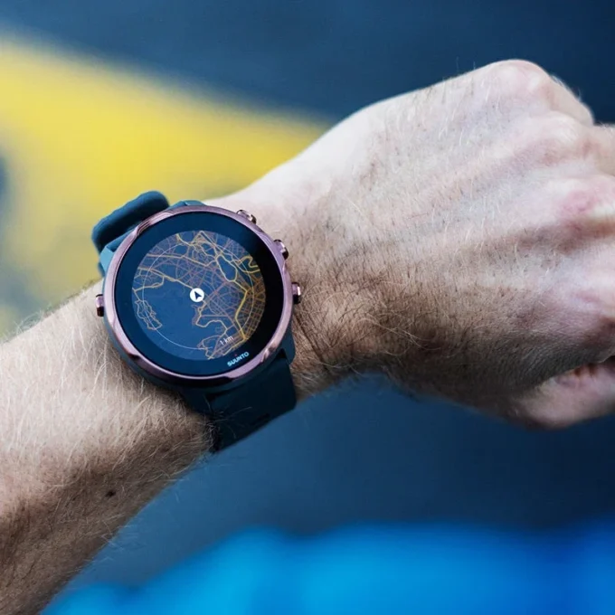 Suunto 7 Graphite Copper – Smartwatch mit vielseitigen Sportfunktionen Suunto 7 Graphite Copper – Smartwatch mit vielseitigen Sportfunktionen
