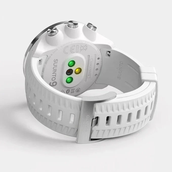 Suunto 9 Baro White – GPS-Sportuhr mit langer Akkulaufzeit Suunto 9 Baro White – GPS-Sportuhr mit langer Akkulaufzeit