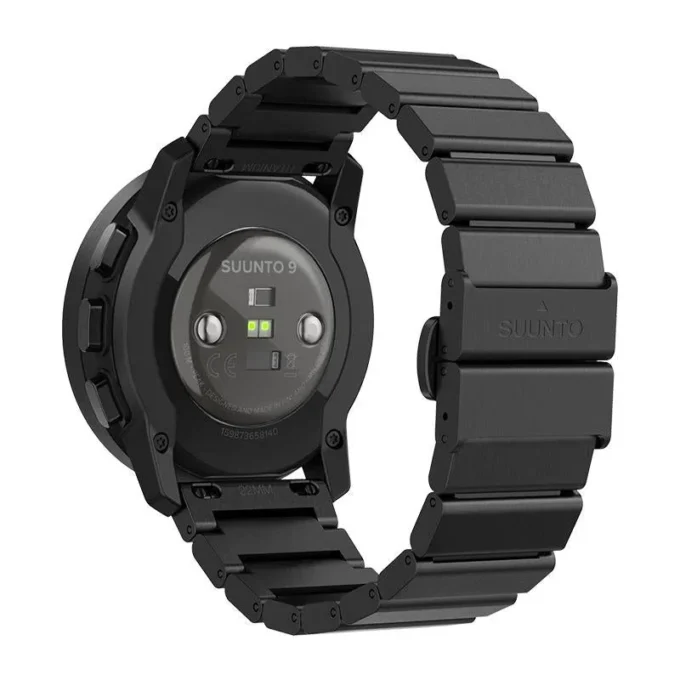 Suunto 9 Peak Full Titanium Black – ultradünne und robuste GPS-Sportuhr