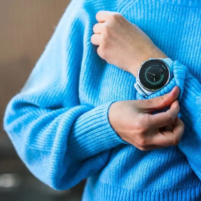 Suunto 9 weiß – GPS-Sportuhr mit langer Akkulaufzeit