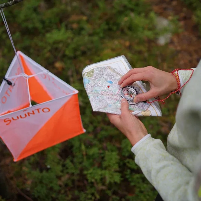 Suunto A-10 SH Kompass – einfach zu bedienender Kompass Suunto A-10 SH Kompass – einfach zu bedienender Kompass