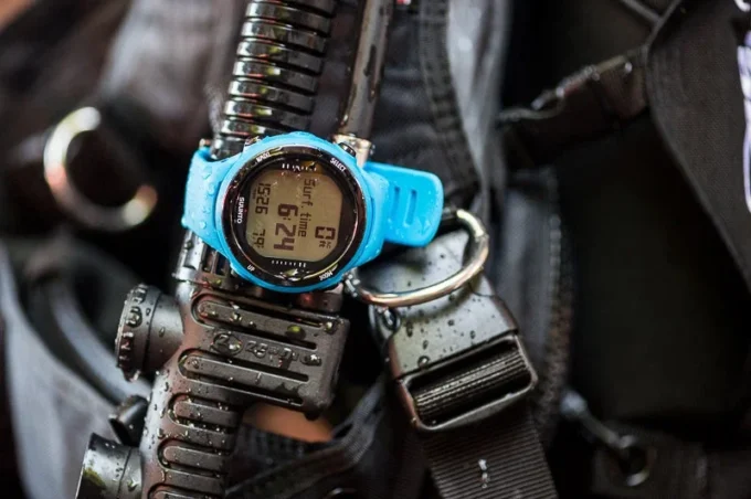 Suunto D4i novo blue – Tauchcomputer im Uhrenformat Suunto D4i novo blue – Tauchcomputer im Uhrenformat