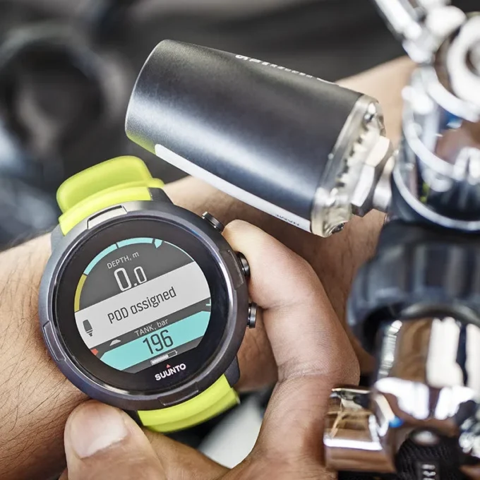 Suunto D5 Black Lime Tauchcomputer für Anfänger