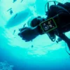 Suunto EON Core Lime Tauchcomputer mit Farbdisplay und großen Ziffern
