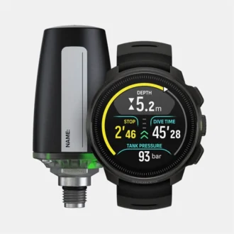 Suunto Ocean ganz in All Black und Suunto Tank Pod mit Hartschalenetui