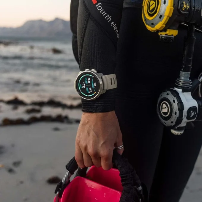 Suunto Ocean Sand – Tauchcomputer und Sportuhr in einem Suunto Ocean Sand – Tauchcomputer und Sportuhr in einem