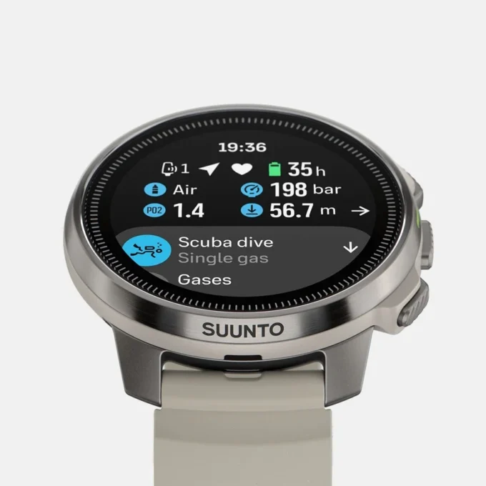 Suunto Ocean Sand – Tauchcomputer und Sportuhr in einem Suunto Ocean Sand – Tauchcomputer und Sportuhr in einem