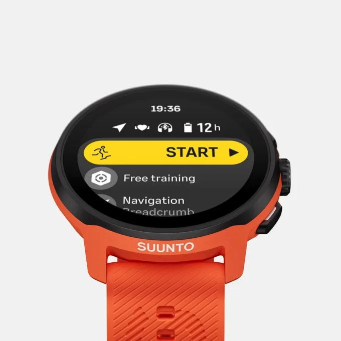 Suunto Run in Korallenorange mit Silikonarmband