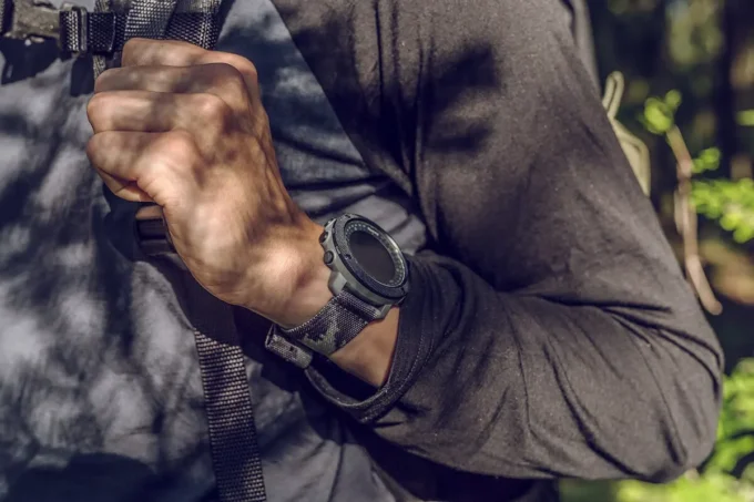 Suunto Traverse Alpha Concrete GPS-Outdoor-Uhr