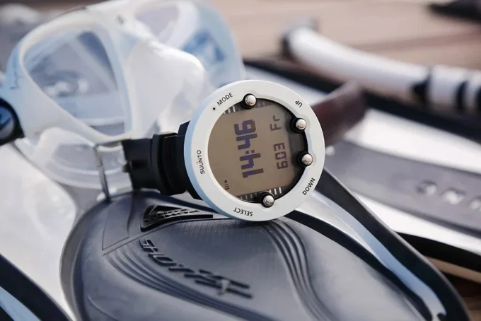 Suunto Vyper Novo White Tauchcomputer mit Kompass & Gaswechsel Suunto Vyper Novo White Tauchcomputer mit Kompass & Gaswechsel